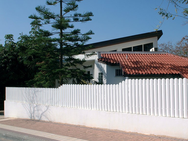 white-fence1